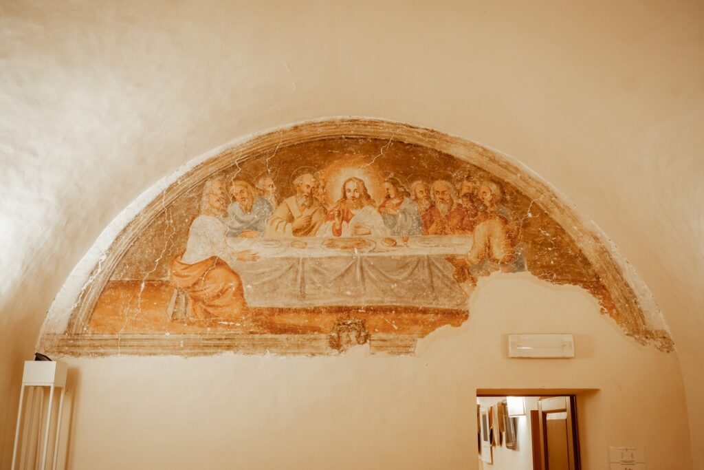 Convento-Santa-Croce-dettaglio-affresco-interno