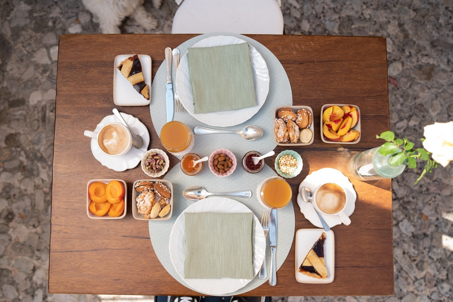 Mise-en-place-Colazione-Convento-Santa-Croce
